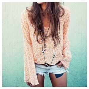 Show Me Your Mumu Floral V-Neck Sandee Blouse, Size L